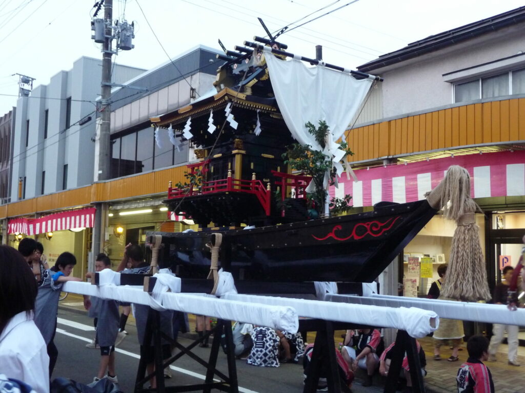 【粟島神社祭礼】7/13（土）【谷内地蔵尊祭礼】7/23（火）【住吉神社例祭】7/28（日）29（月）